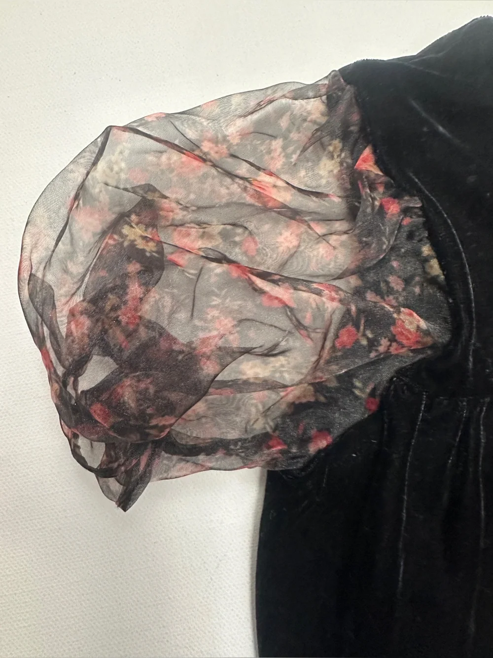 Zara girl’s velvet